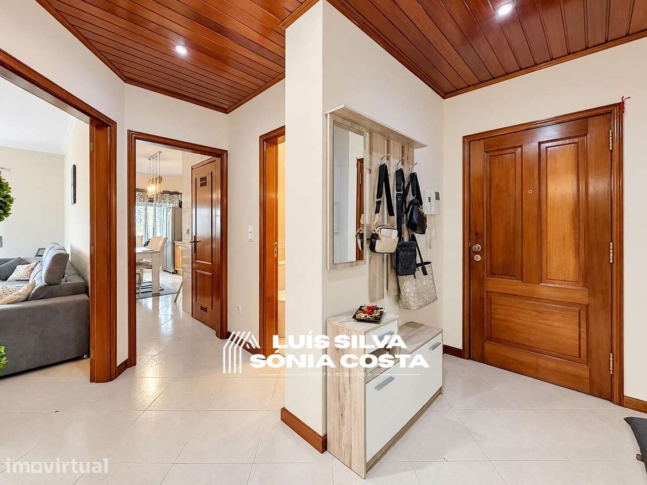 Apartamento T2+1 c/ Garagem Fechada & Duas Varandas | Santa Maria... - Grande imagem: 4/34