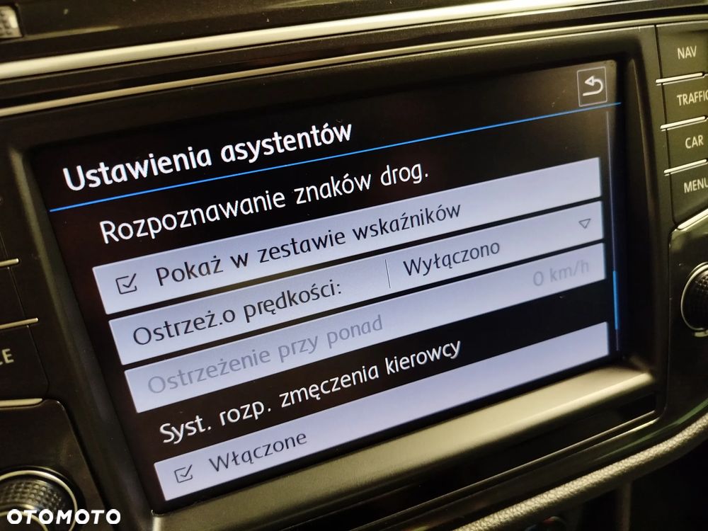 Volkswagen Tiguan 2.0 TDI SCR 4Motion DSG IQ.DRIVE - 36