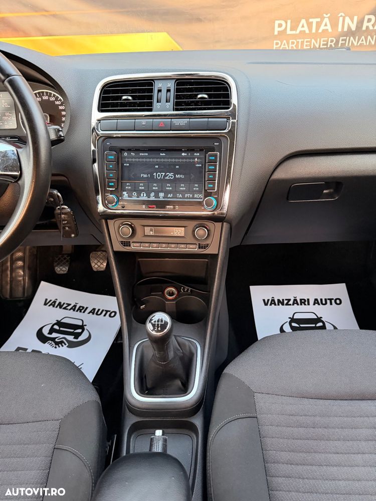 Volkswagen Polo 1.6 TDI Comfortline - 20