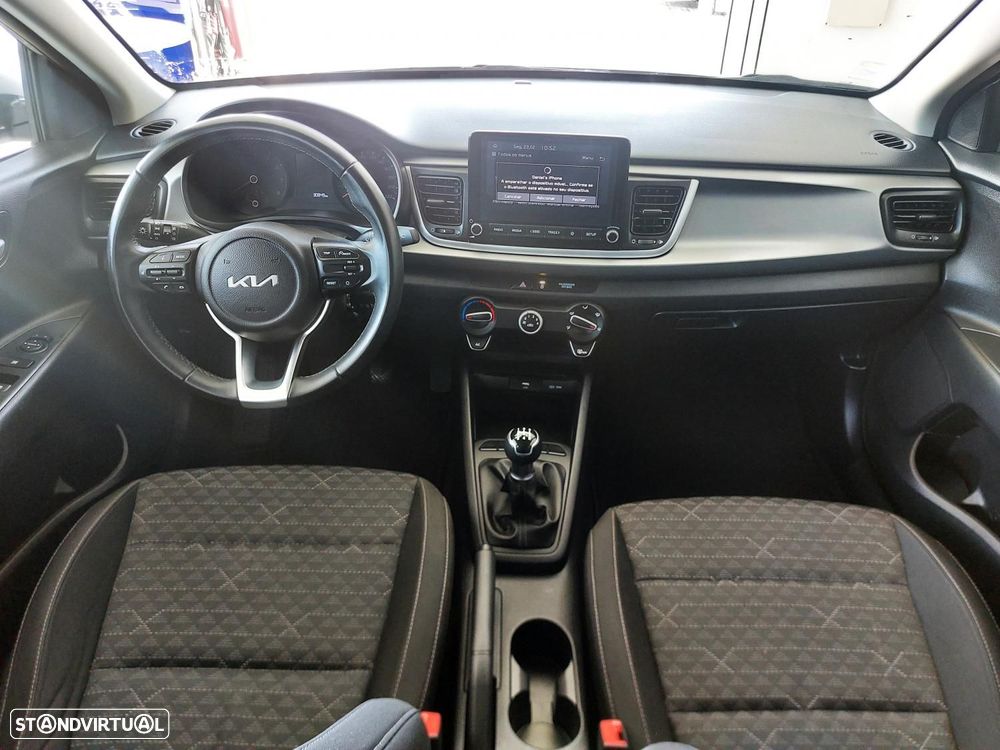 Kia Rio 1.2 CVVT Dynamic - 37