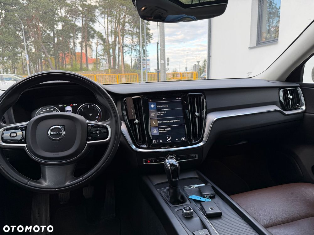 Volvo V60 D3 Summum - 23