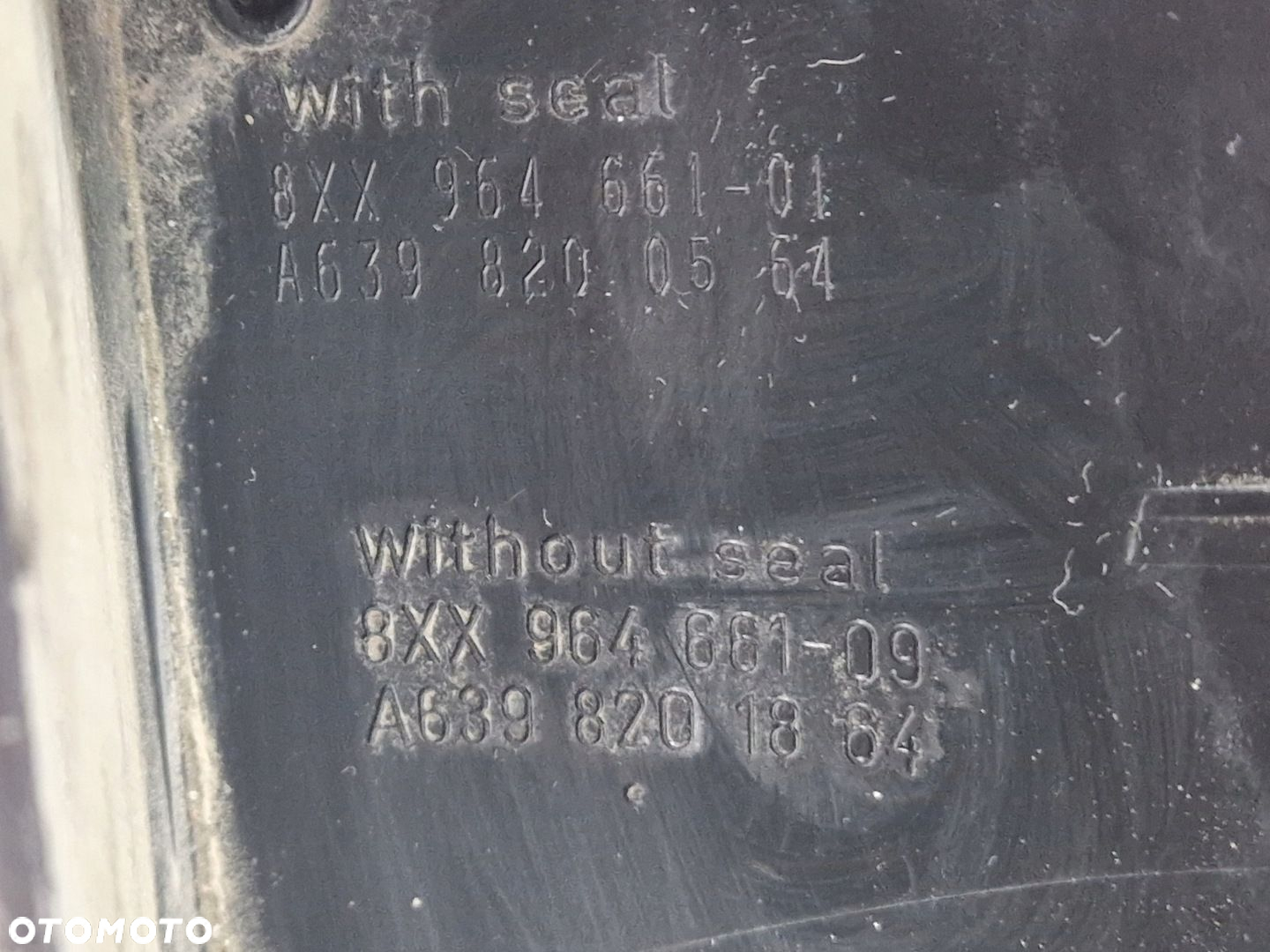 VITO VIANO W639 LAMPA ODBLASK LEWY TYŁ KLAPA 1 03- - 6
