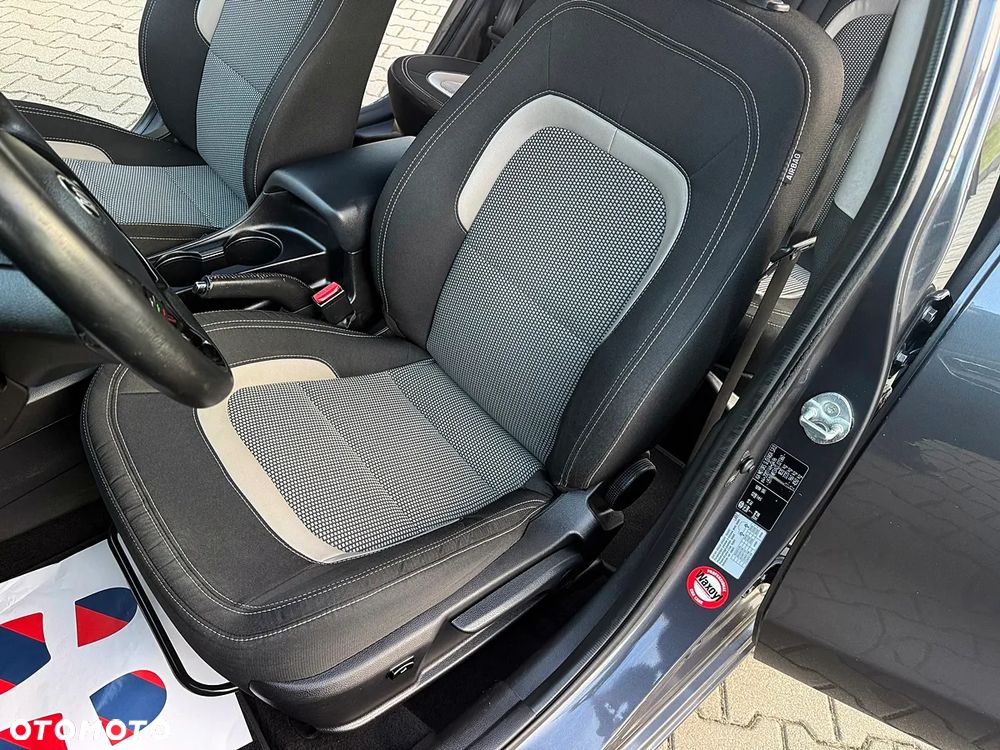 Kia Ceed 1.6 GDI Platinum Edition - 29