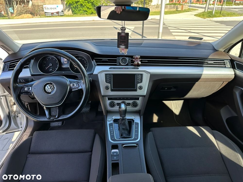 Volkswagen Passat 1.8 TSI BMT Comfortline DSG - 5