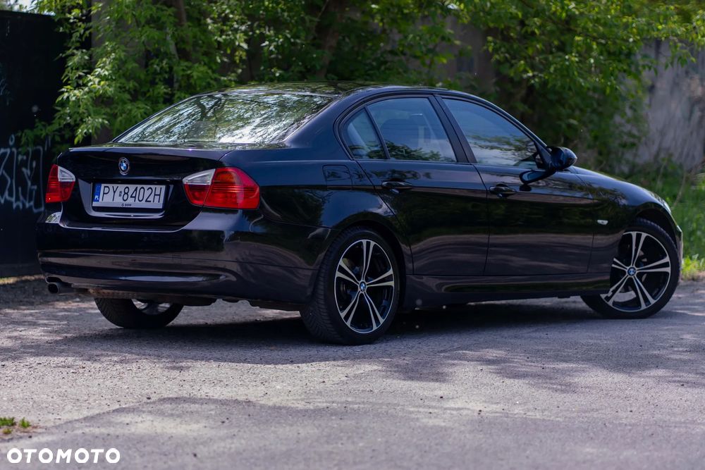 BMW Seria 3 318i Edition Lifestyle - 4