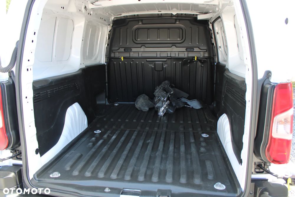 Peugeot Partner 1.5 BlueHDI 130KM L2 - 18