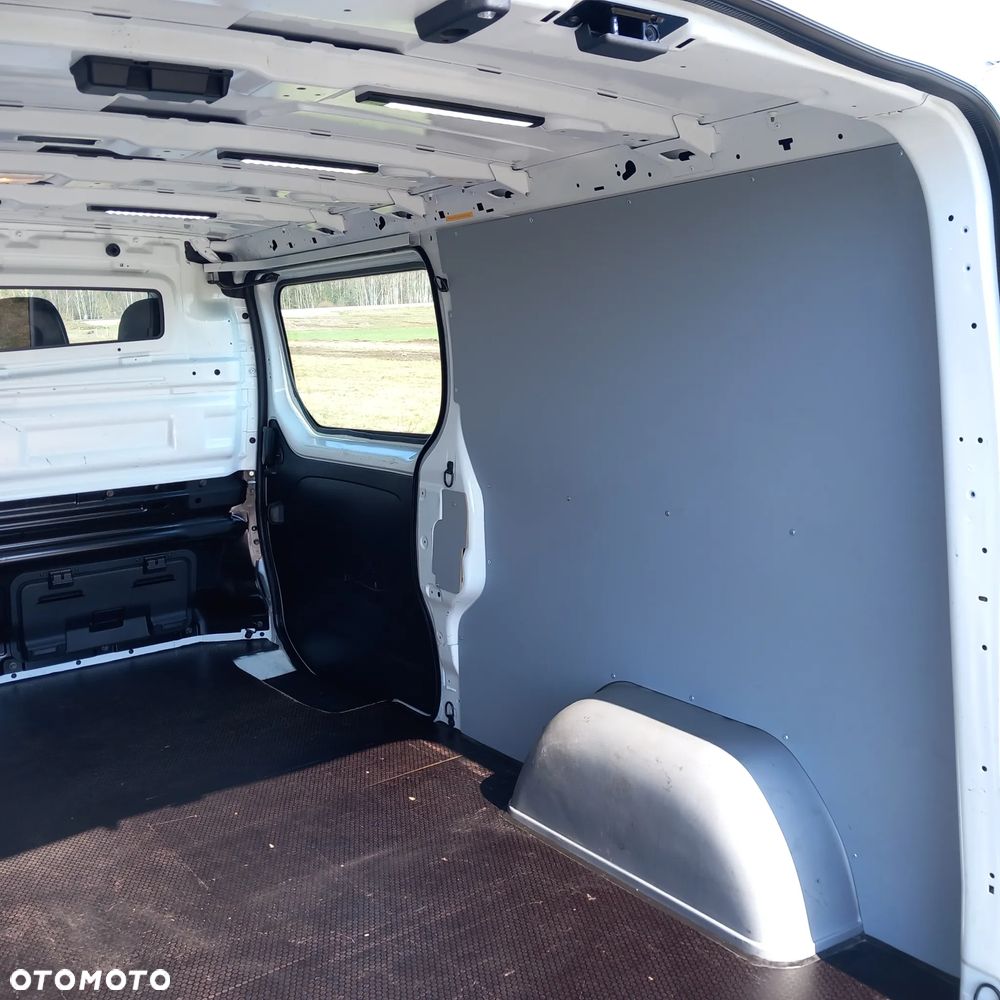 Renault Trafic - 19