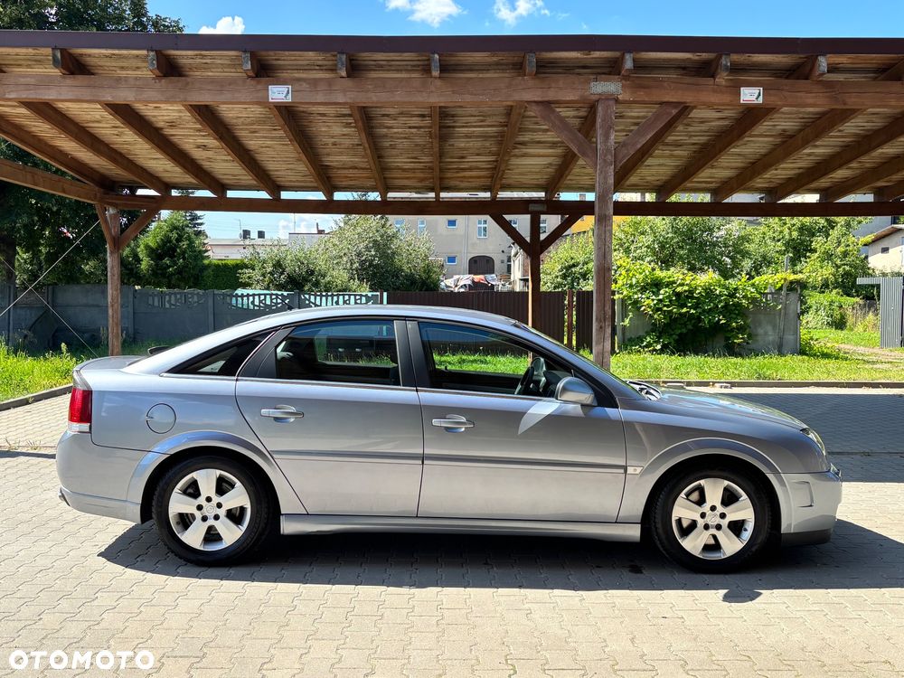 Opel Vectra 3.2 V6 Cosmo - 10