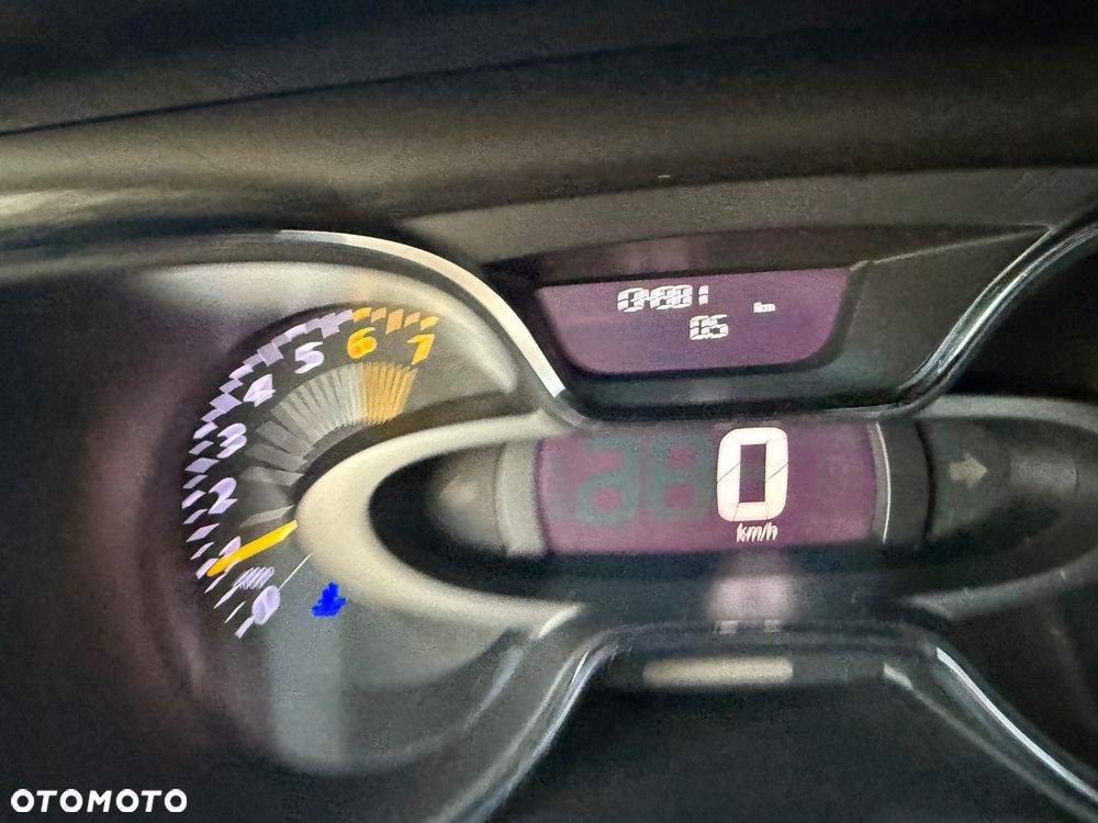 Renault Captur (ENERGY) TCe 90 INTENS - 16