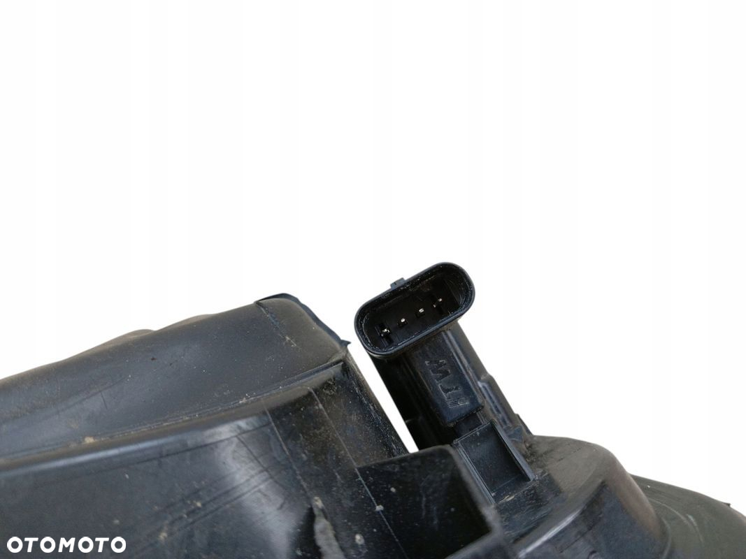 KLAPKA WLEWU PALIWA VOLVO XC90 II LIFT LAK: 717 (19-24) 32227045 - 2