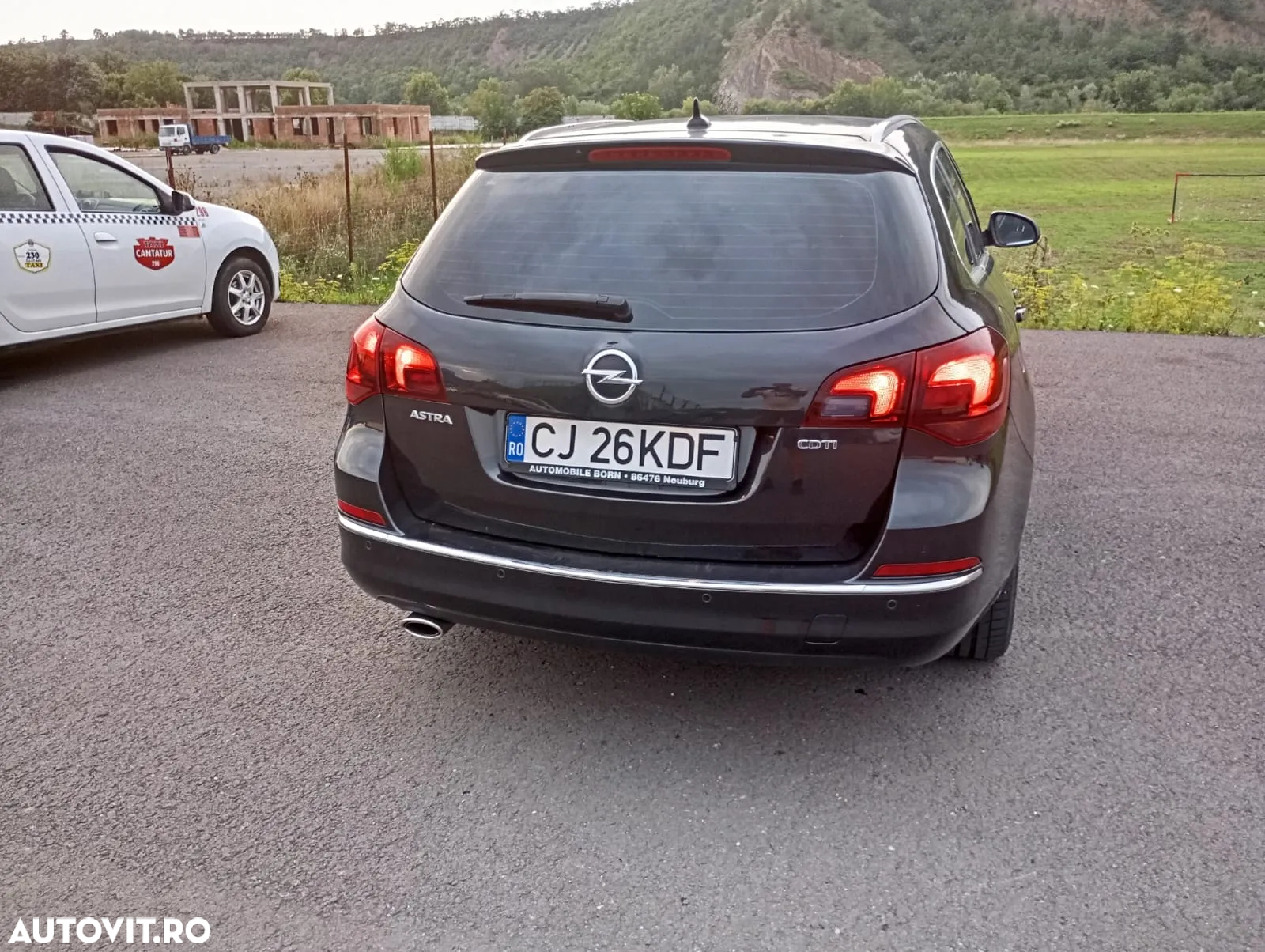 Opel Astra Sports Tourer 2.0 CDTI ECOTEC - 18
