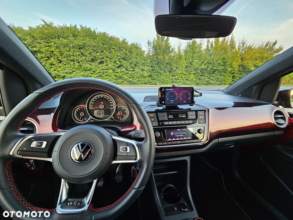Volkswagen up! - 17