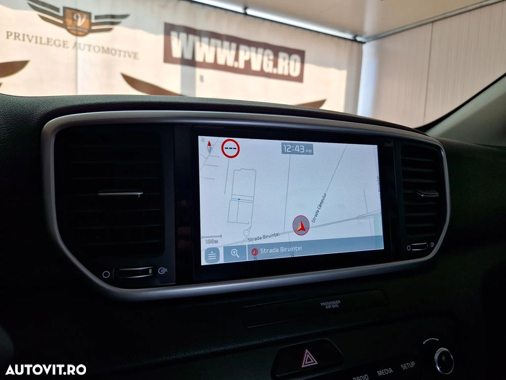 Kia Sportage 1.6 DSL MHEV 7DCT HP 4x2 Business Line - 11