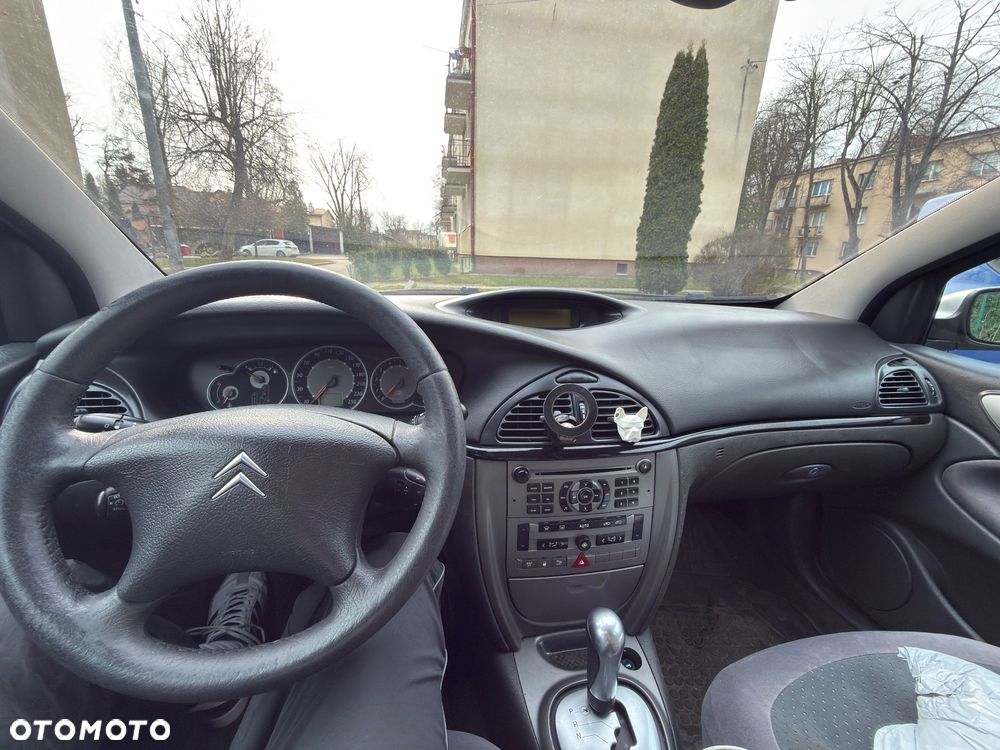 Citroën C5 2.0i 16V Prestige - 11