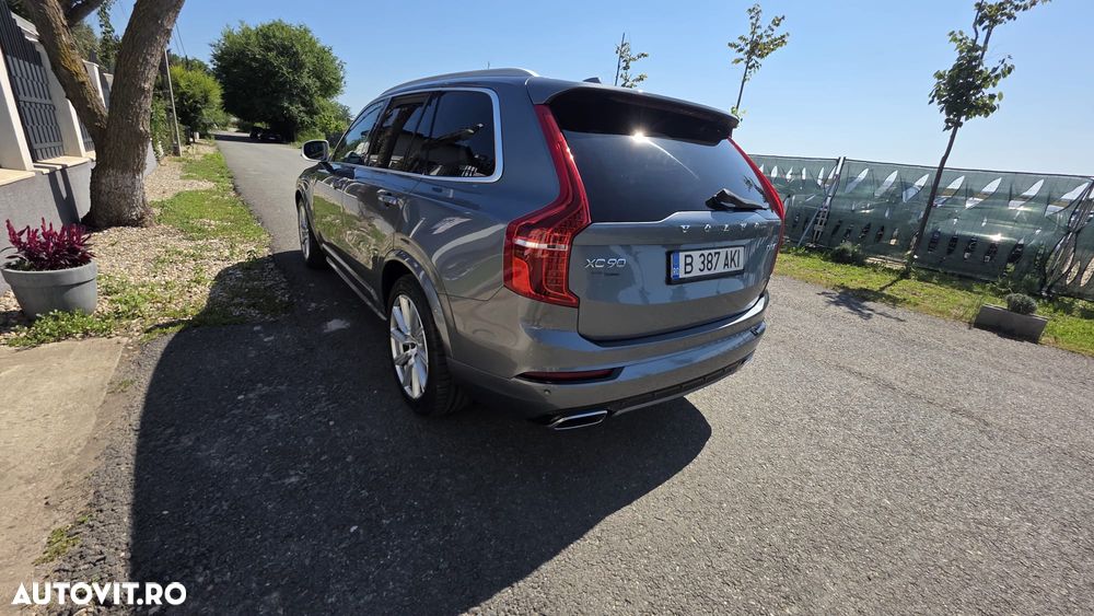 Volvo XC 90 D5 AWD R-Design - 8