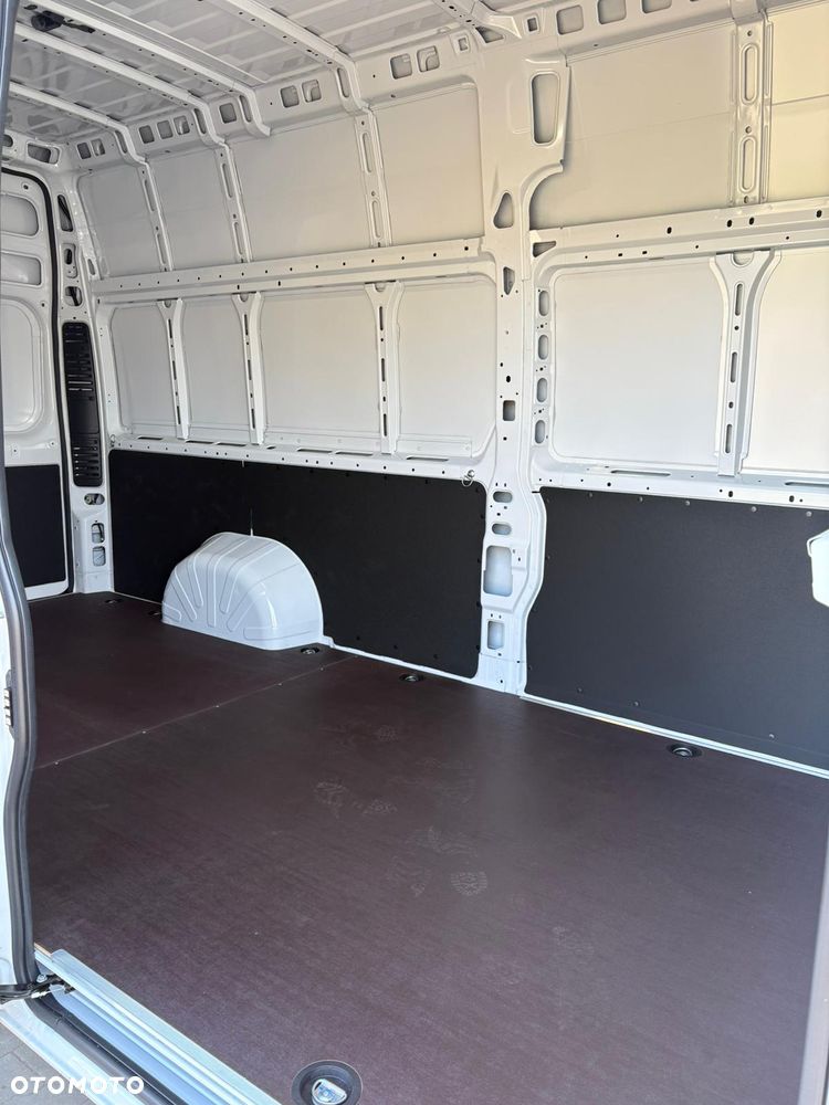 Toyota Proace Max - 9