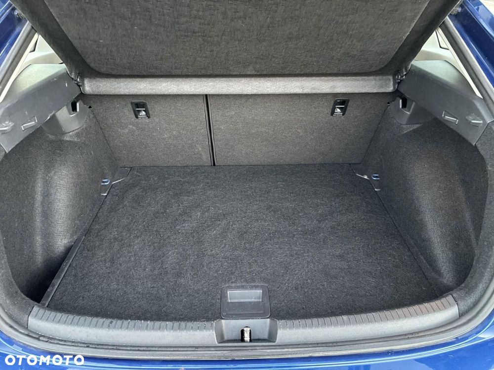 Volkswagen Taigo - 15