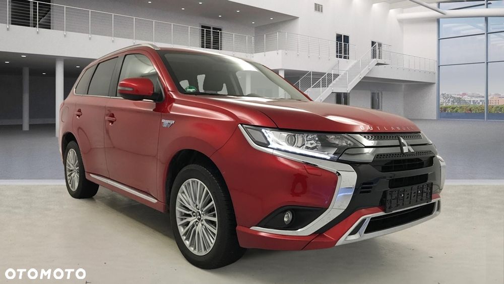 Mitsubishi Outlander Intense + - 1