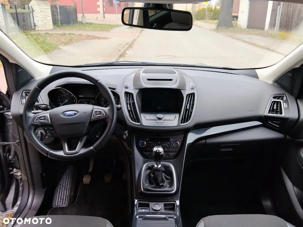 Ford Kuga 1.5 TDCi FWD Titanium - 5