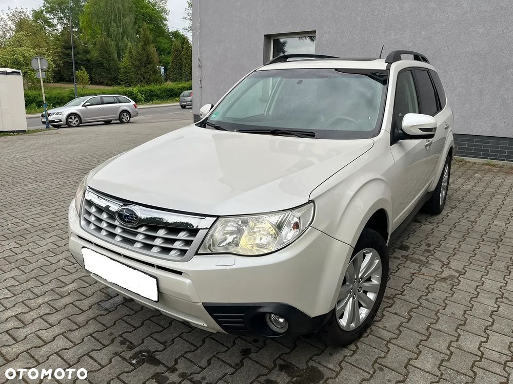 Subaru Forester 2.0i Exclusive - 36