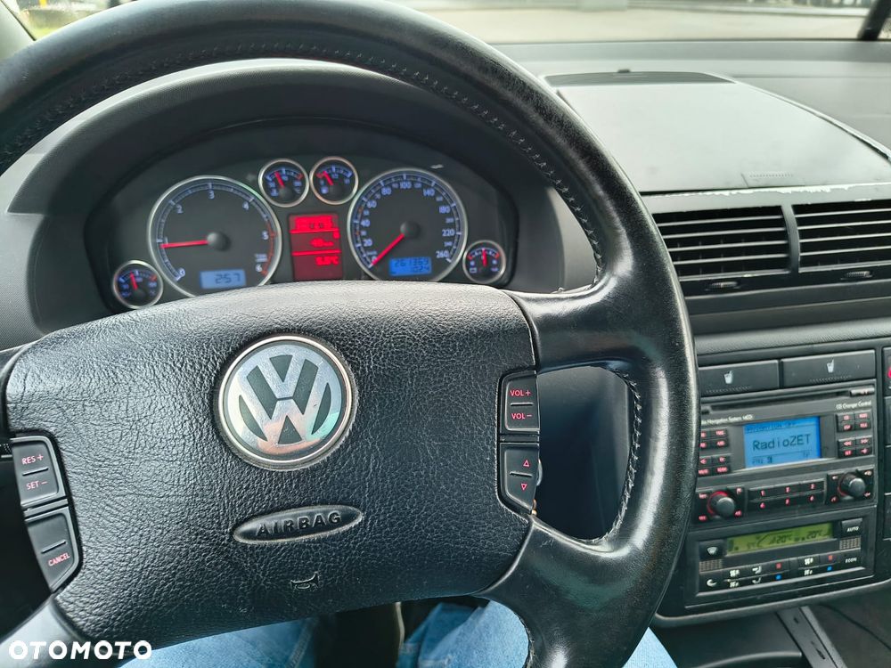 Volkswagen Sharan 1.9 TDI Basis - 6