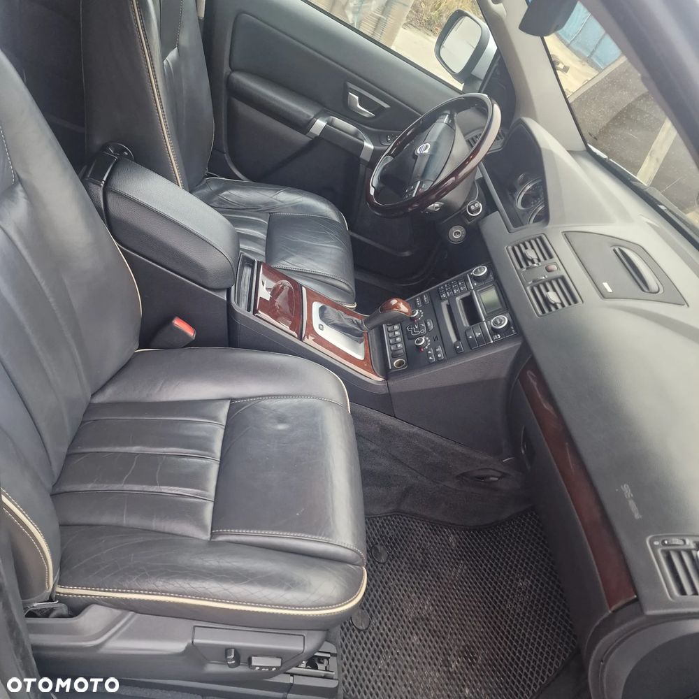 Volvo XC 90 3.2 Executive - 19