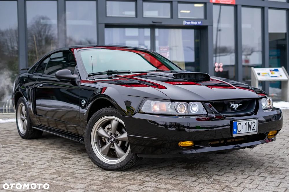 Ford Mustang 4.6 V8 GT - 15