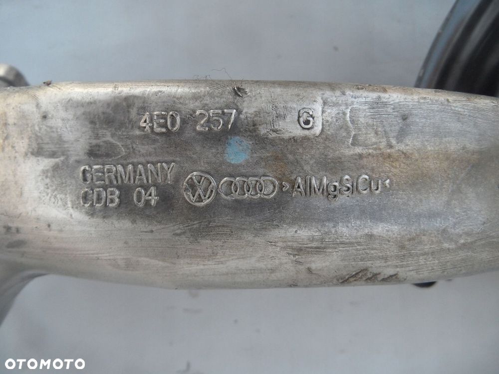 ZWROTNICA PIASTA LEWA PRZÓD AUDI A8 D3 4E 4E0257 - 4