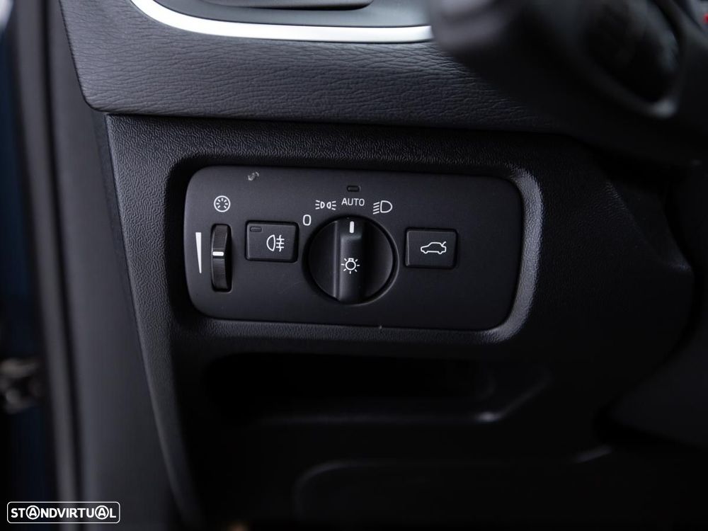 Volvo V40 - 14