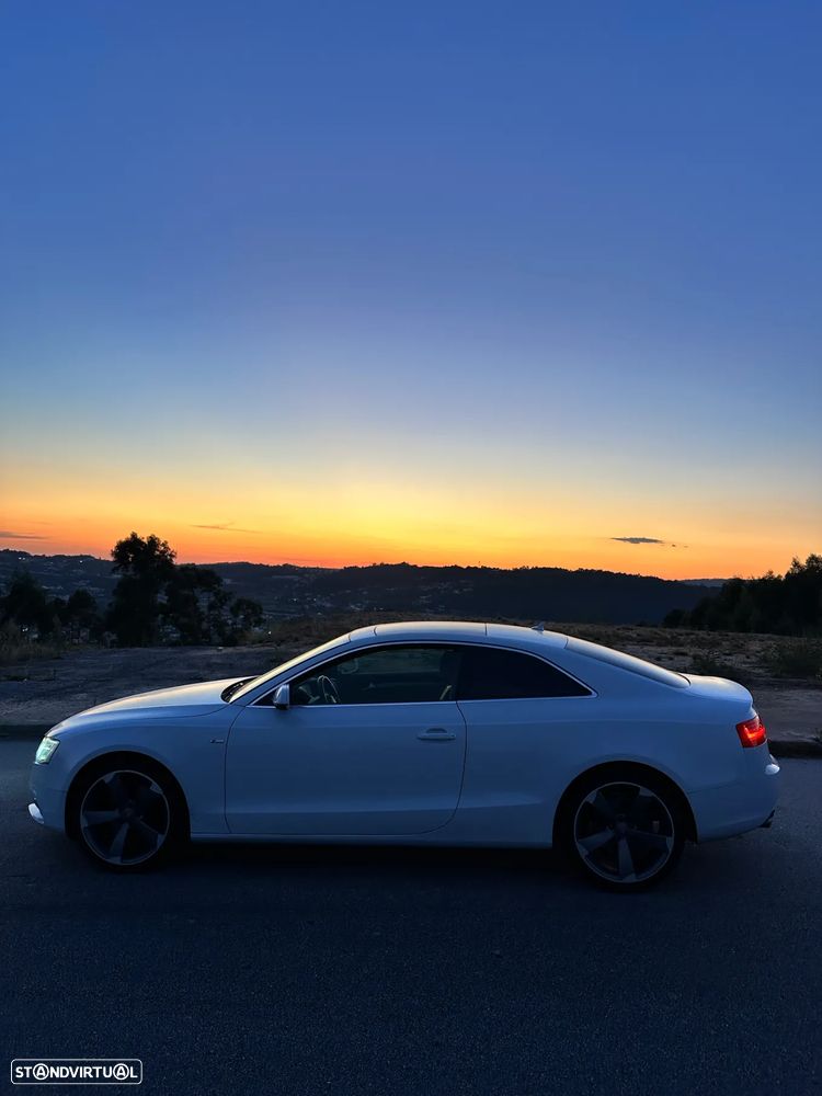 Audi A5 2.0 TDI S-line - 1