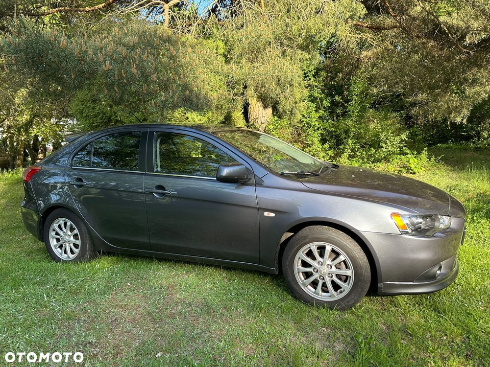 Mitsubishi Lancer 1.6 Invite - 5