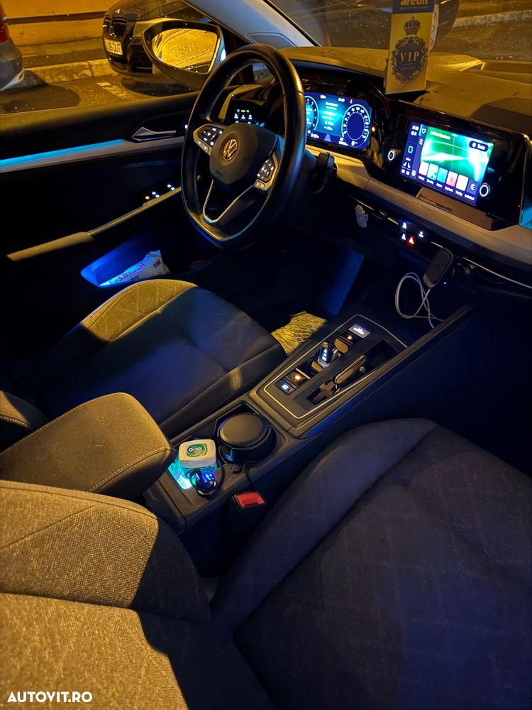 Volkswagen Golf 1.5 eTSI OPF DSG Life - 9