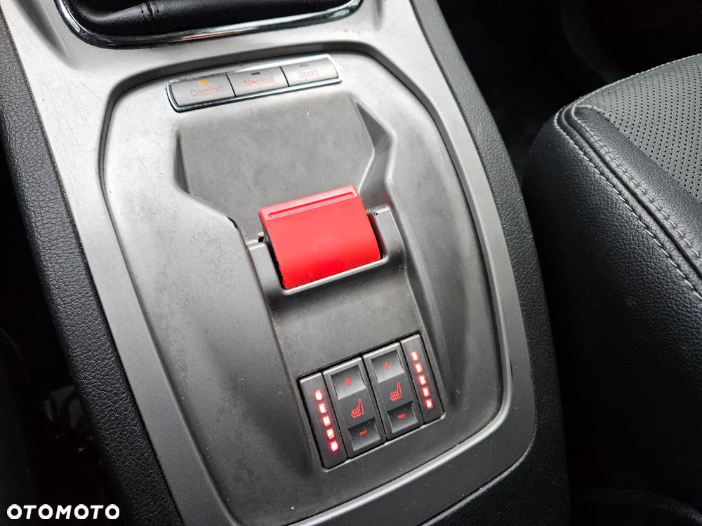 Ford Galaxy 2.0 Platinium X (Ghia) - 10