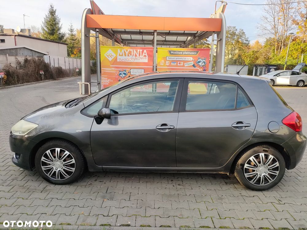 Toyota Auris 2.0 D-4D Sol - 6