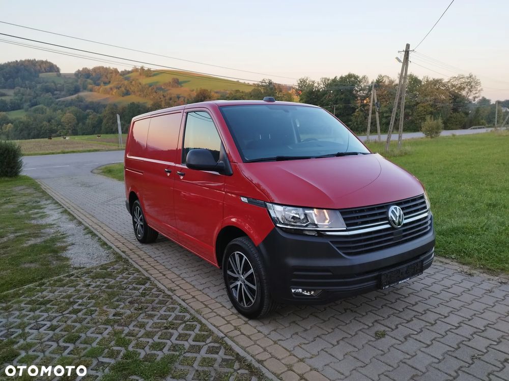 Volkswagen T6.1 Transporter 150 PS klima kamera blaszak sprowadzony - 4