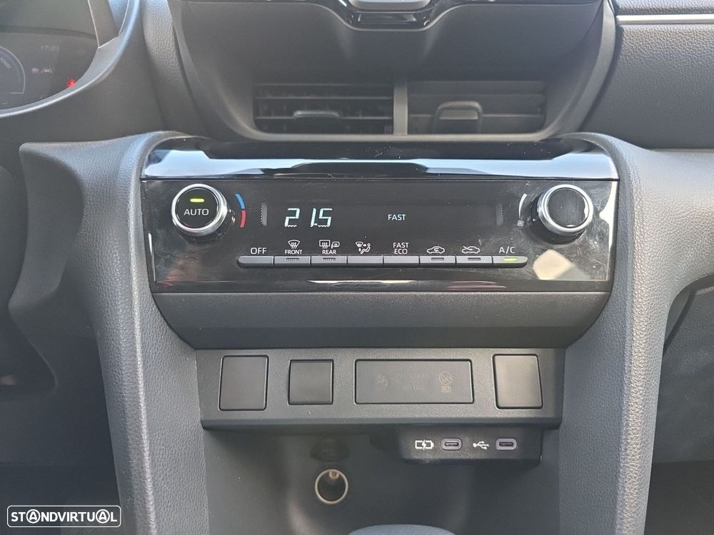 Toyota Yaris Cross 1.5 HDF Comfort Plus - 22