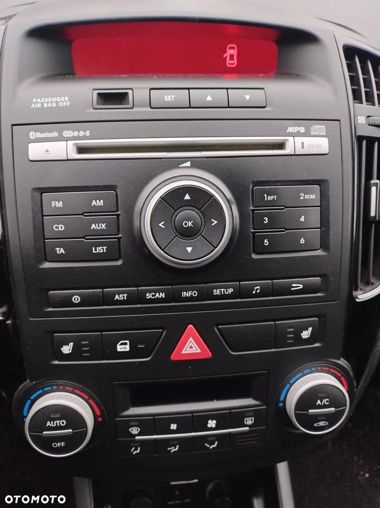 Kia Ceed 1.6 Crdi Comfort + - 12