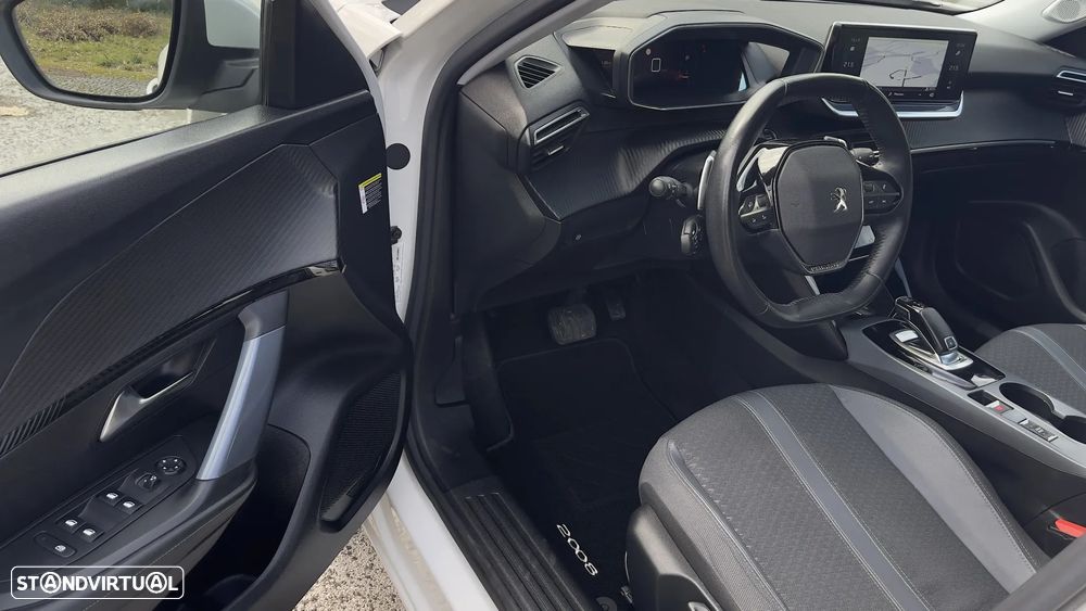 Peugeot 2008 PureTech 130 EAT8 Allure Pack - 7