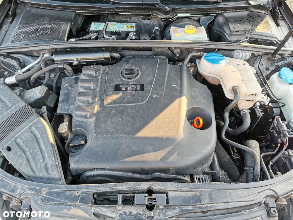 Seat Exeo 2.0 TDI DPF Multitronic - 9