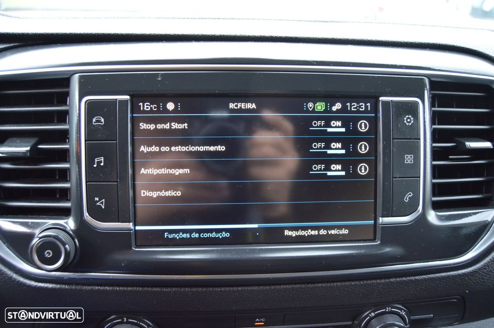 Peugeot Expert 2.0 BlueHDi L2H1 Semi-Vidrado - 37