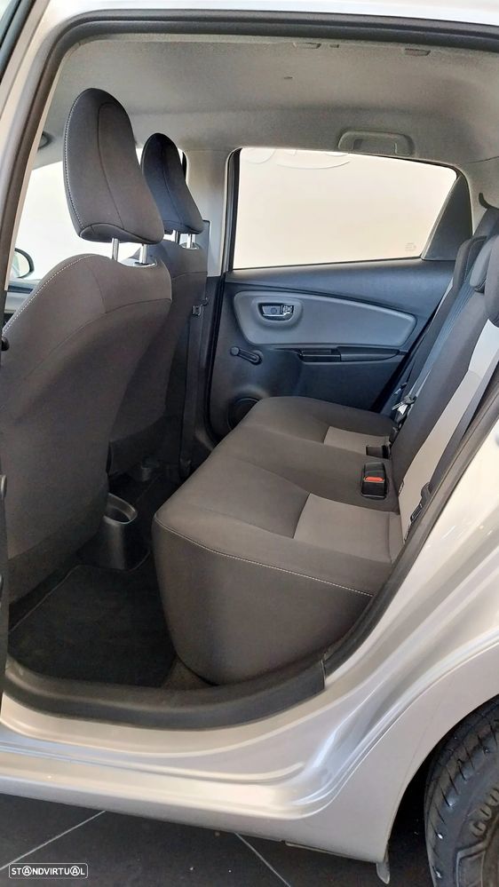 Toyota Yaris 1.0 VVT-i Comfort - 6