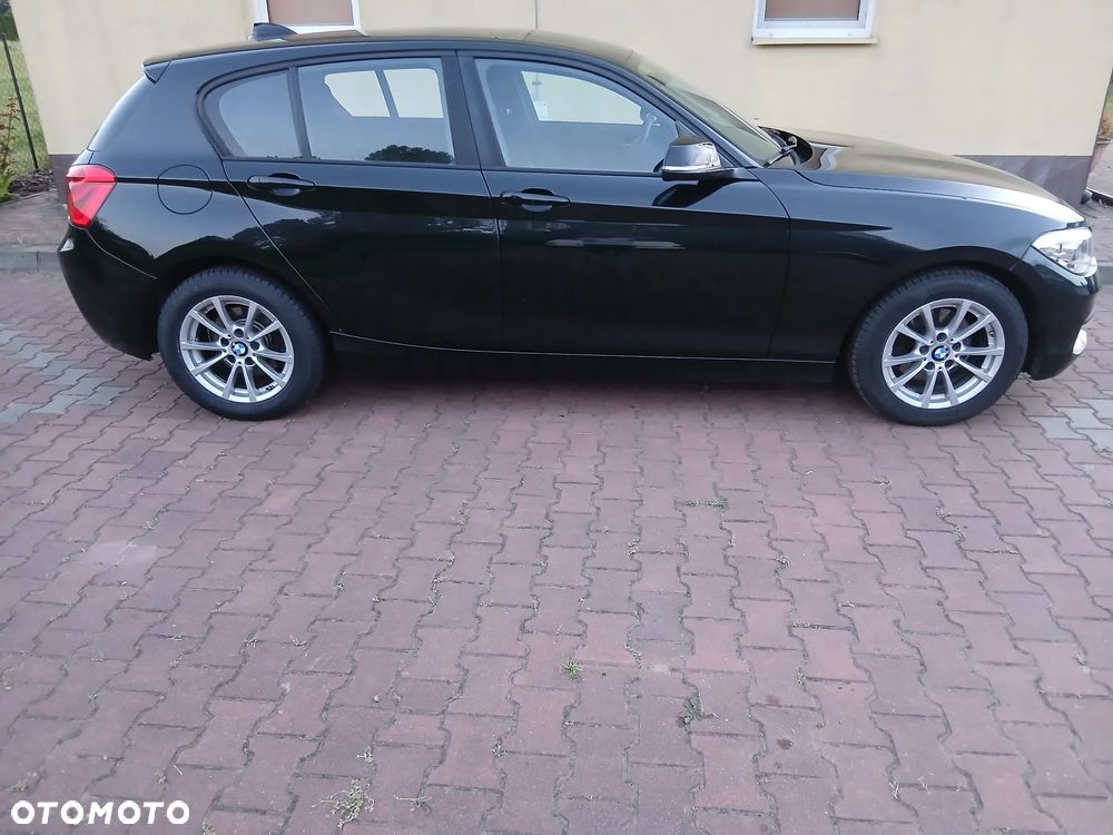 BMW Seria 1 120d - 4