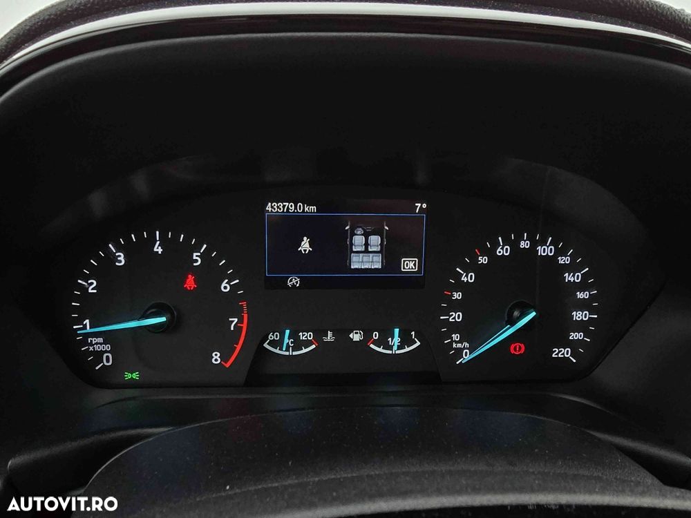 Ford Fiesta 1.1 Trend Connected - 14