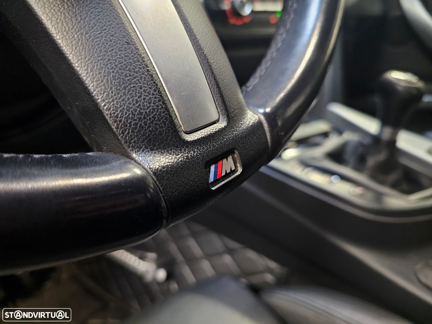 BMW 328 i Pack M - 17