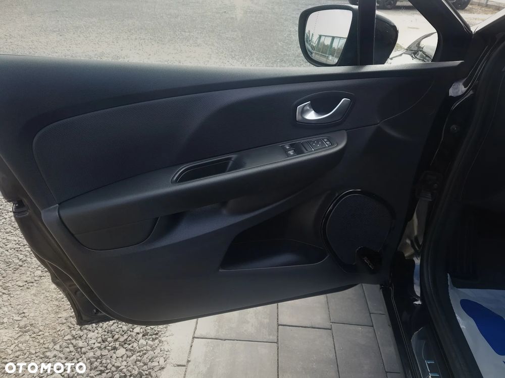 Renault Clio 0.9 Energy TCe Limited EU6 - 11
