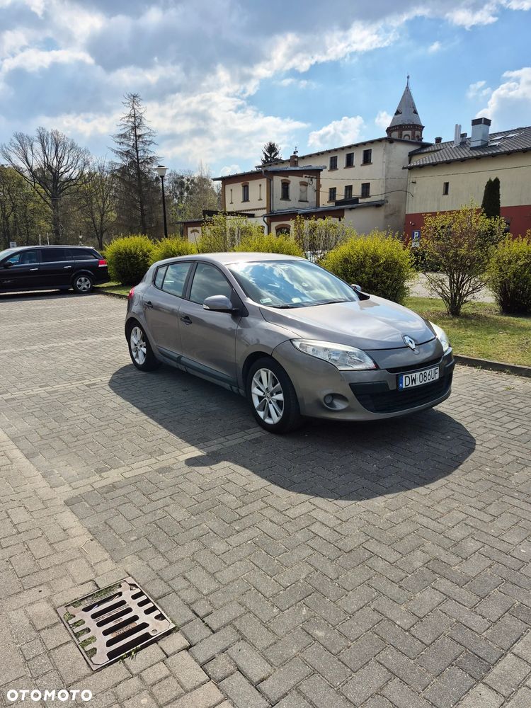 Renault Megane 1.5 dCi Authentique - 5
