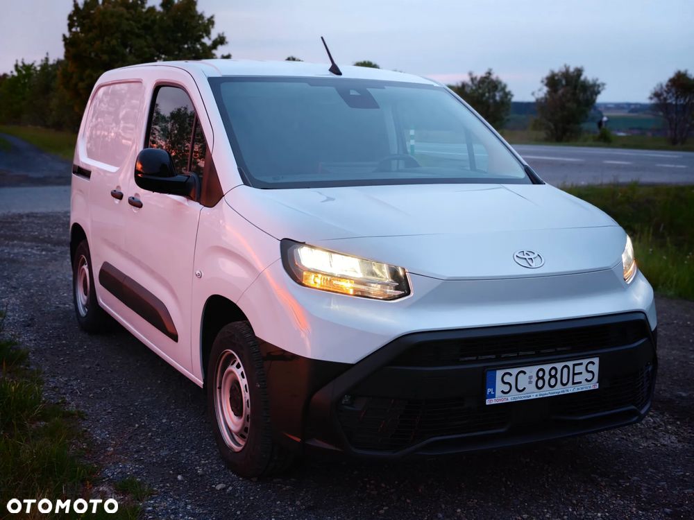 Toyota Proace City - 11