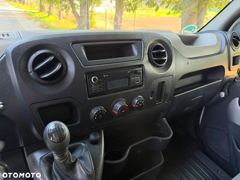 Renault Master - 17