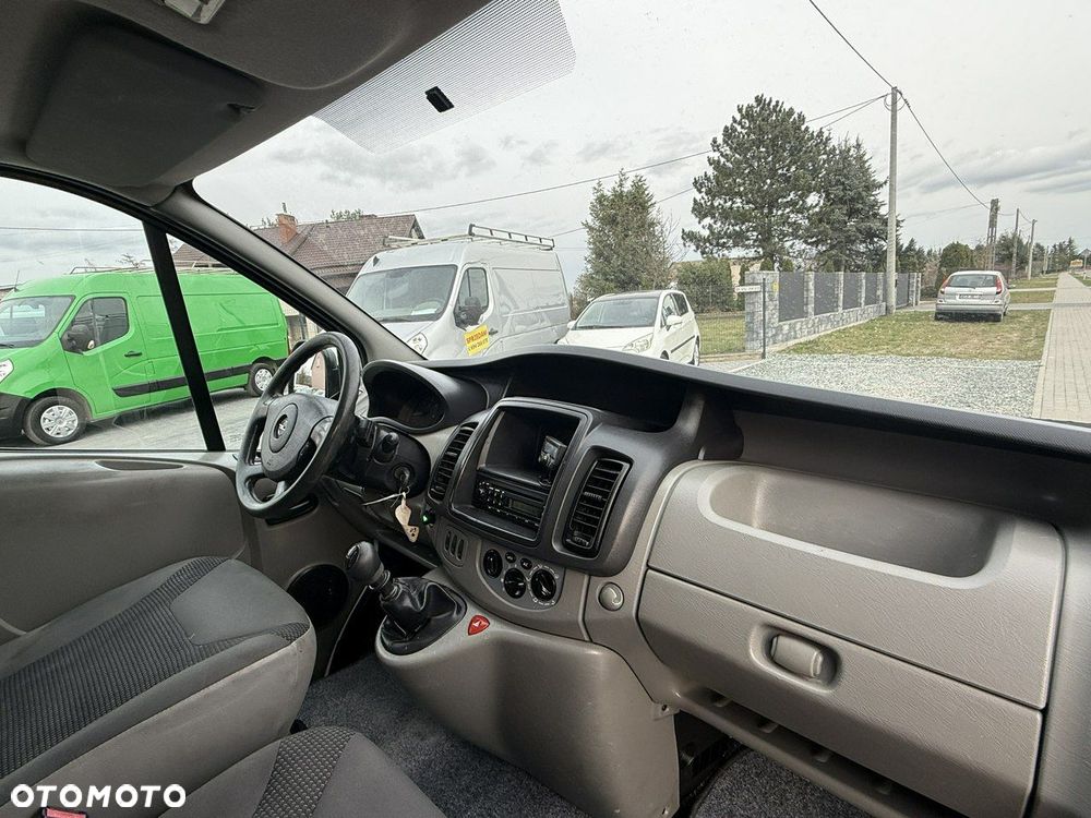 Opel Vivaro - 21