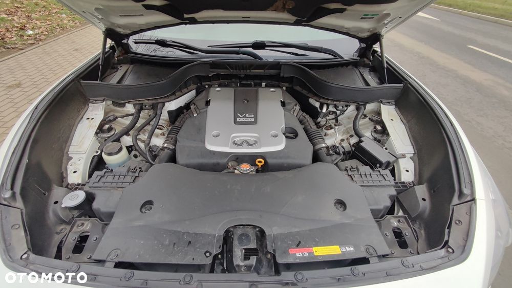 Infiniti QX70 3.7 S Premium EU6 - 13